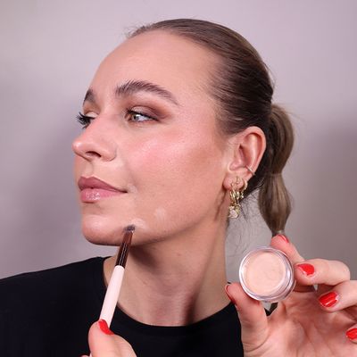Magic Savior Concealer Defender
